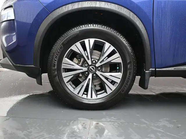 2022 Nissan Rogue SV AWD Heated Seats/Wheel, Blindspot/LKA, Appl - Photo 4