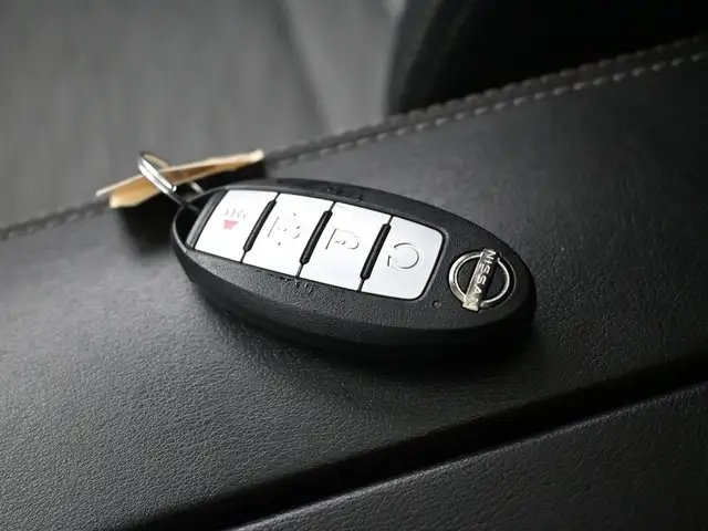 2022 Nissan Rogue SV AWD Heated Seats/Wheel, Blindspot/LKA, Appl - Photo 5