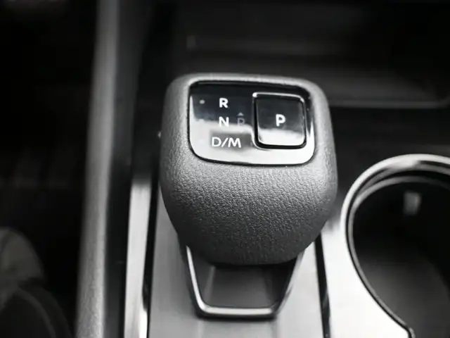 2022 Nissan Rogue SV AWD Heated Seats/Wheel, Blindspot/LKA, Appl - Photo 12