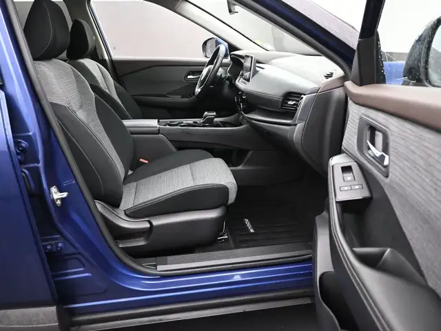 2022 Nissan Rogue SV AWD Heated Seats/Wheel, Blindspot/LKA, Appl - Photo 28