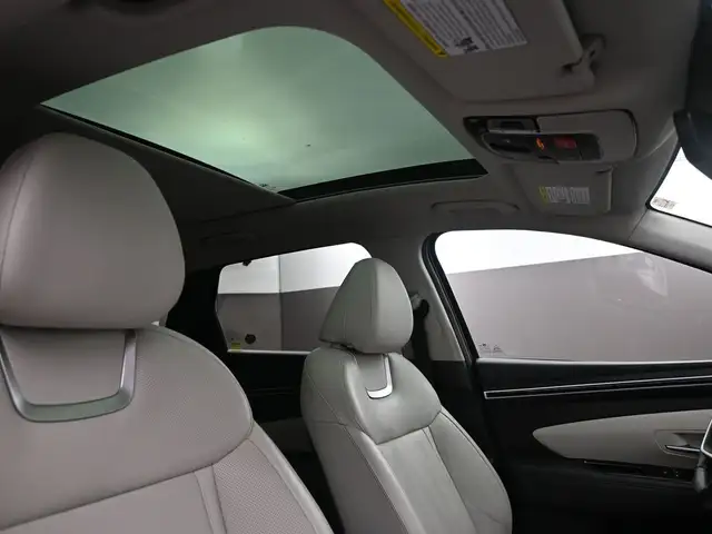 2024 Hyundai Tucson Ultimate PHEV One Owner!, Fully Loaded, Smar - Photo 31