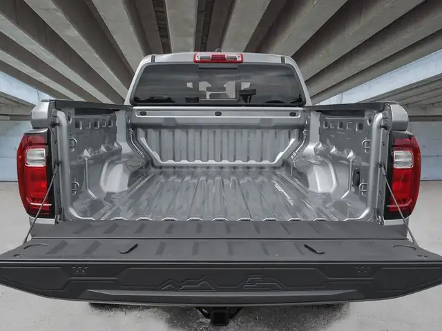 2026 GMC Canyon Elevation - $409 B/W - Photo 17