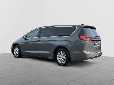 2023 Chrysler Pacifica Touring-L Touring-L | Leather | SAVE $... - Photo 6