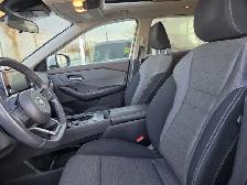 2021 Nissan Rogue SV - Photo 8