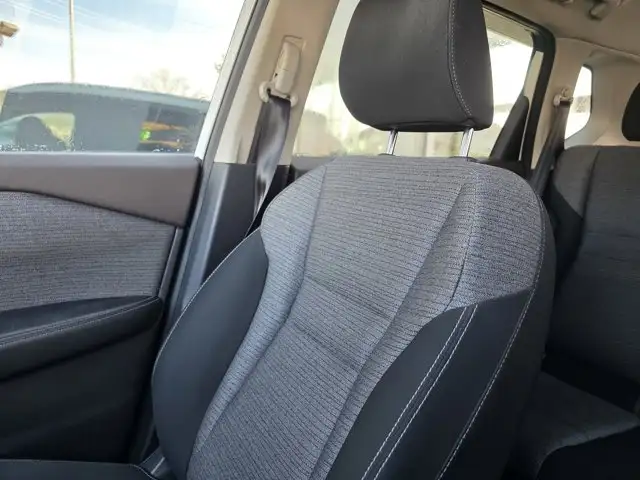 2021 Nissan Rogue SV - Photo 14