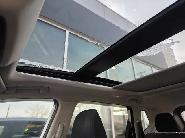 2021 Nissan Rogue SV - Photo 15