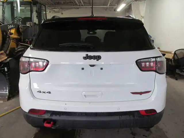 2024 Jeep Compass Trailhawk - Photo 3