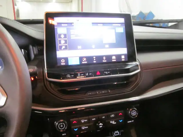 2024 Jeep Compass Trailhawk - Photo 6