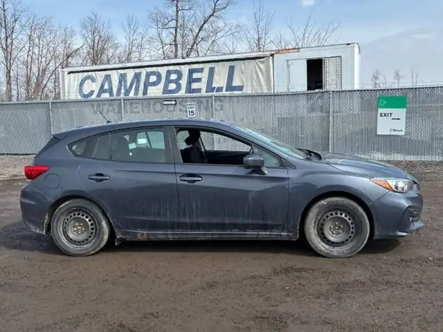 2017 Subaru Impreza Convenience l 2.0 l 4Cyl l 2 Sets of Wheels - Photo 4