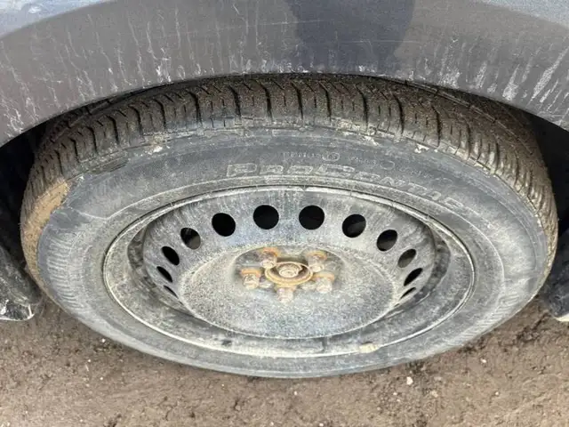 2017 Subaru Impreza Convenience l 2.0 l 4Cyl l 2 Sets of Wheels - Photo 9