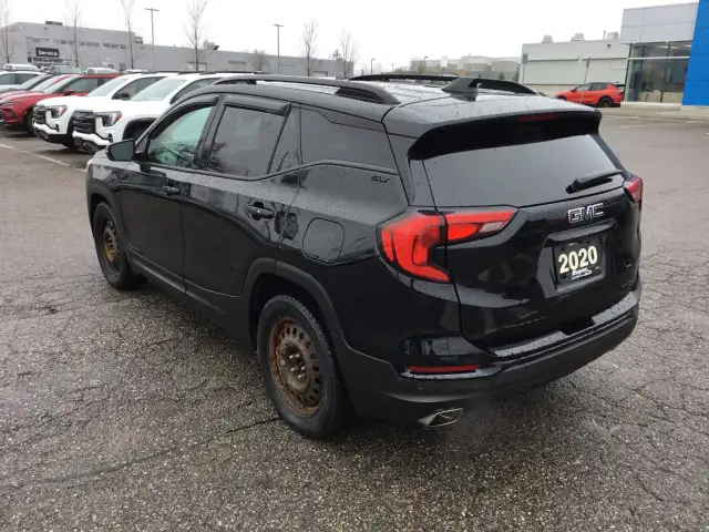 2020 GMC Terrain - Photo 3