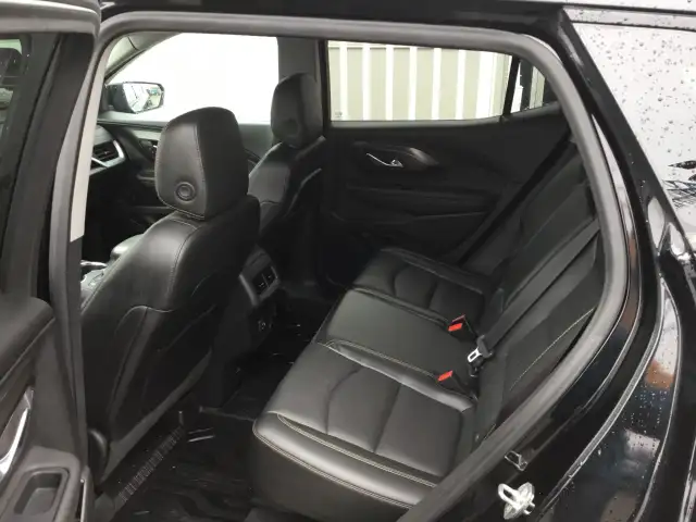2020 GMC Terrain - Photo 16