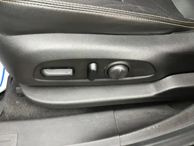 2020 GMC Terrain - Photo 19