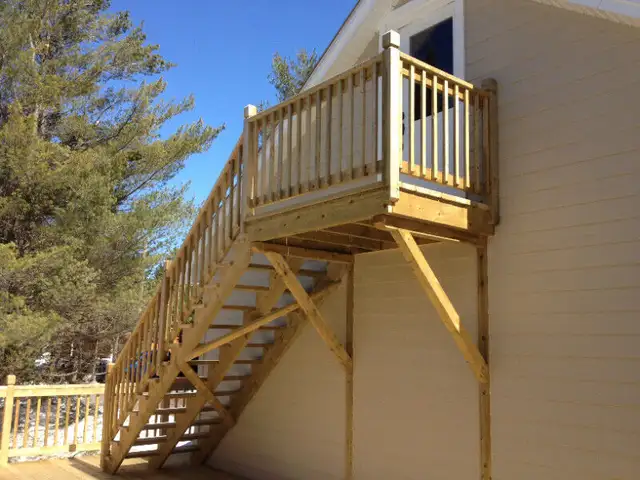 PEINTURE DE BOIS ET TEINTURE DE PATIO - Photo 3