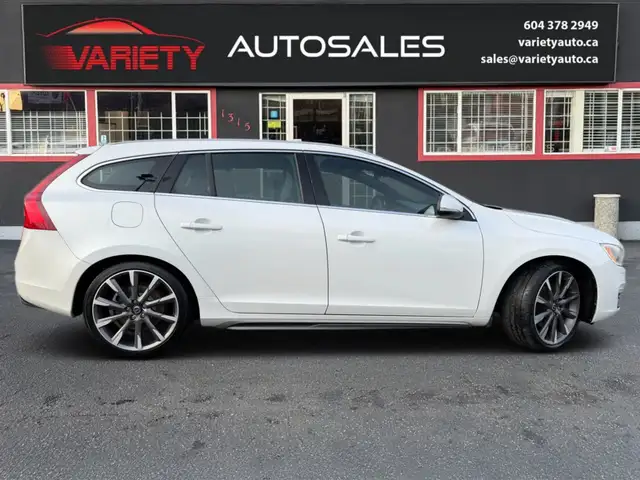2015 Volvo V60 4dr Wgn T5 Premier Plus AWD, Safety & Performance - Photo 5