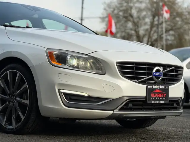 2015 Volvo V60 4dr Wgn T5 Premier Plus AWD, Safety & Performance - Photo 8