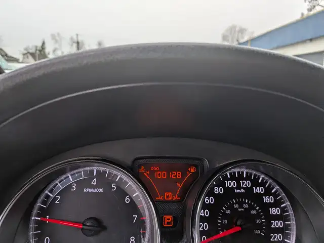 2014 Nissan Versa Note - Photo 14