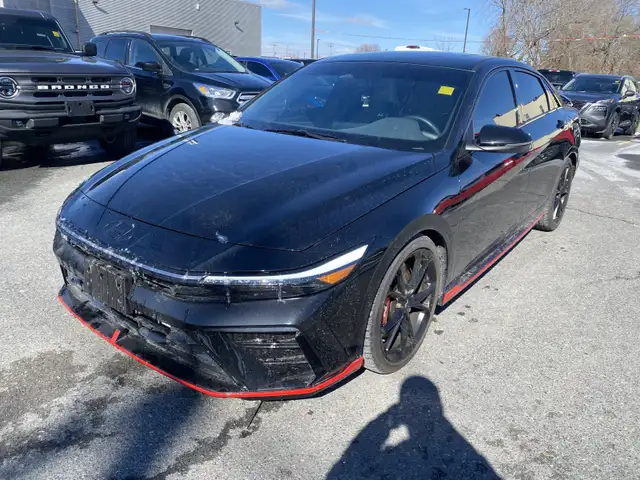 2024 Hyundai Elantra N - Photo 7