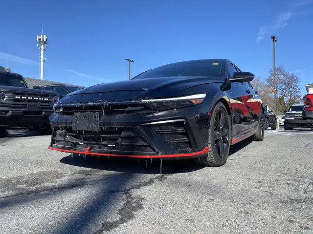 2024 Hyundai Elantra N - Photo 9