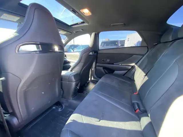 2024 Hyundai Elantra N - Photo 13