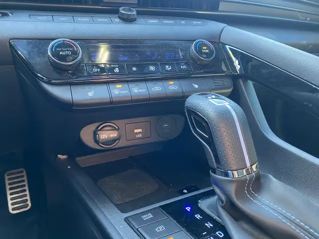 2024 Hyundai Elantra N - Photo 25