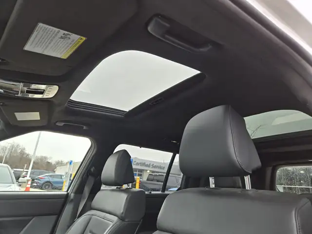 2024 Hyundai Santa Fe Ultimate Calligraphy THREE ROWS | PREMI... - Photo 9