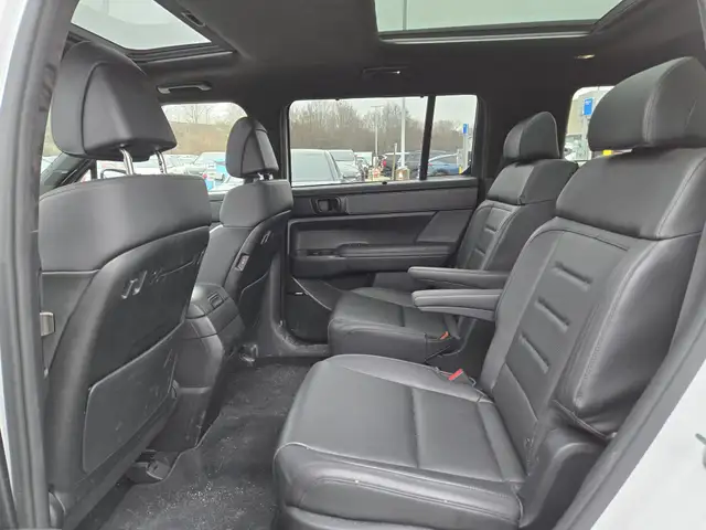 2024 Hyundai Santa Fe Ultimate Calligraphy THREE ROWS | PREMI... - Photo 11