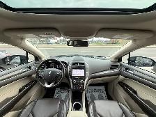 2019 Lincoln MKC RESERVE | PANO | NAVI | LOADED - Photo 2