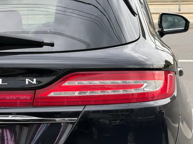 2019 Lincoln MKC RESERVE | PANO | NAVI | LOADED - Photo 9