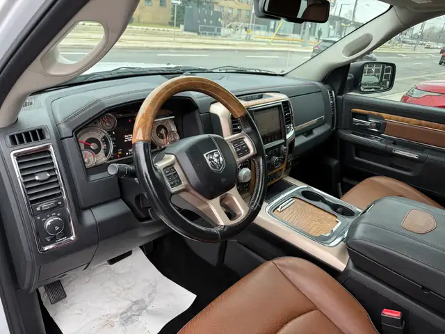 2016 Ram 1500 LONGHORN | REMOTE START | ALPINE | PANO - Photo 30