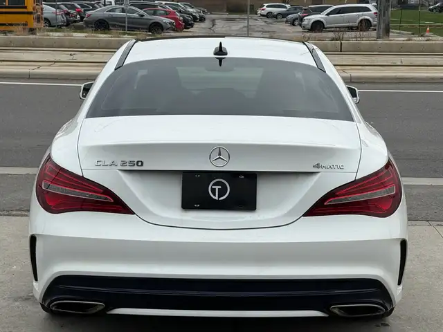 2018 Mercedes-Benz CLA-Class //AMG PKG | ONE OWNER | PANO | NAVI - Photo 13