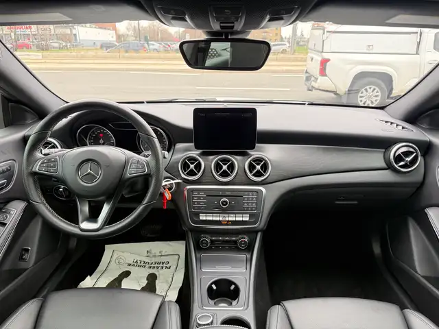 2018 Mercedes-Benz CLA-Class //AMG PKG | ONE OWNER | PANO | NAVI - Photo 18