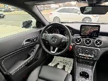 2018 Mercedes-Benz CLA-Class //AMG PKG | ONE OWNER | PANO | NAVI - Photo 19