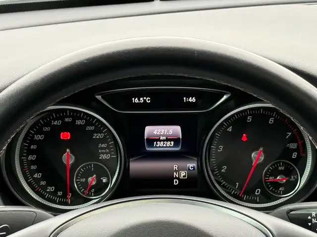 2018 Mercedes-Benz CLA-Class //AMG PKG | ONE OWNER | PANO | NAVI - Photo 25