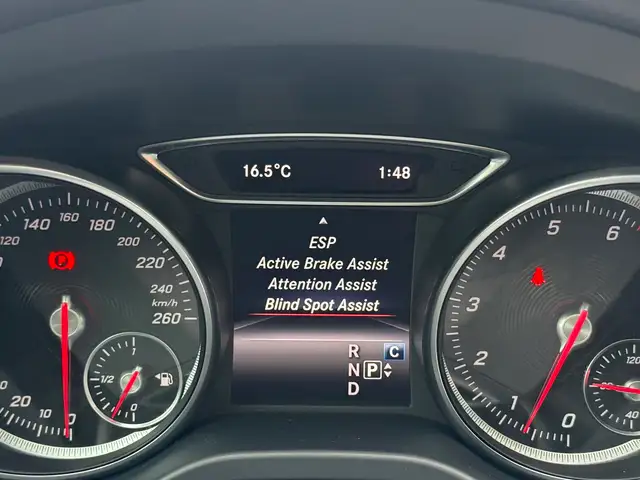 2018 Mercedes-Benz CLA-Class //AMG PKG | ONE OWNER | PANO | NAVI - Photo 26