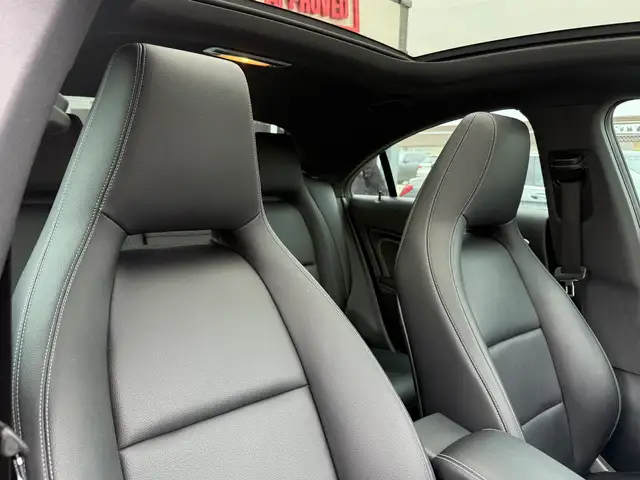 2018 Mercedes-Benz CLA-Class //AMG PKG | ONE OWNER | PANO | NAVI - Photo 33