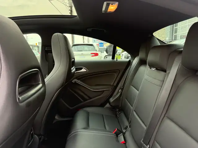 2018 Mercedes-Benz CLA-Class //AMG PKG | ONE OWNER | PANO | NAVI - Photo 38