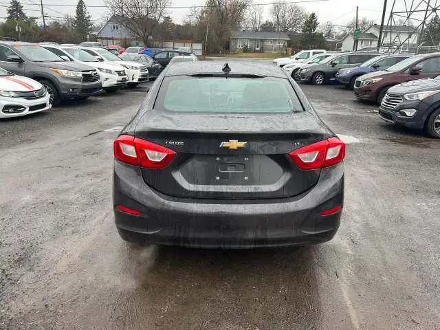 2016 Chevrolet Cruze LT - Photo 5