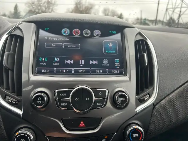 2016 Chevrolet Cruze LT - Photo 12