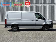 2021 Mercedes-Benz Sprinter 2500 144 SHORT ROOF | 3 SEATER | APP - Photo 10