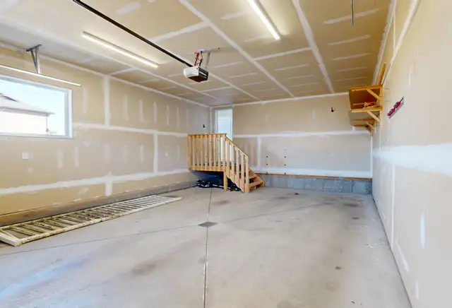 #8731- 4Bed/ 3Bath Duplex in Whispering Ridge! Avail Now. $2700 - Photo 27