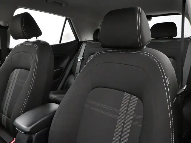 2024 Hyundai Venue PREFERRED BACKUP CAMERA HEATED SEATS & MORE! - Photo 6