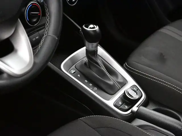 2024 Hyundai Venue PREFERRED BACKUP CAMERA HEATED SEATS & MORE! - Photo 7