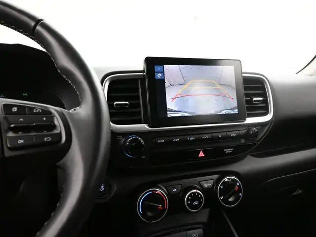 2024 Hyundai Venue PREFERRED BACKUP CAMERA HEATED SEATS & MORE! - Photo 9