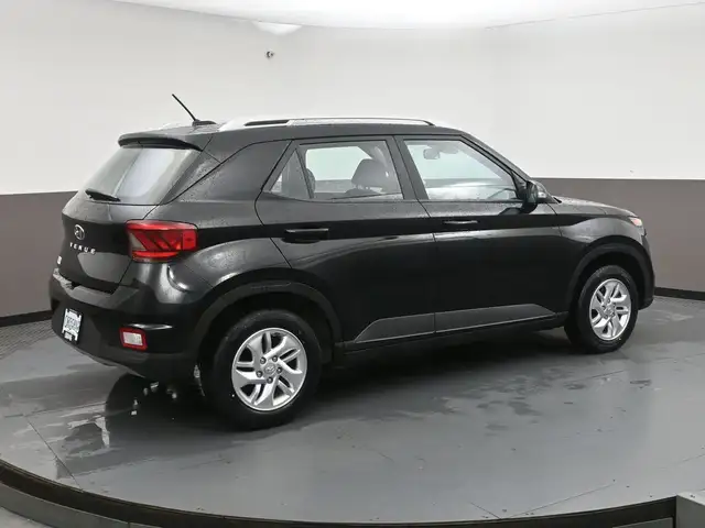 2024 Hyundai Venue PREFERRED BACKUP CAMERA HEATED SEATS & MORE! - Photo 33