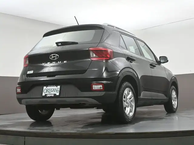 2024 Hyundai Venue PREFERRED BACKUP CAMERA HEATED SEATS & MORE! - Photo 42