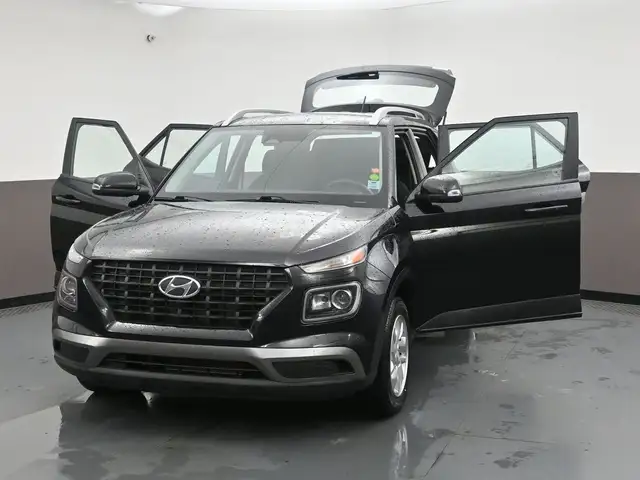 2024 Hyundai Venue PREFERRED BACKUP CAMERA HEATED SEATS & MORE! - Photo 53