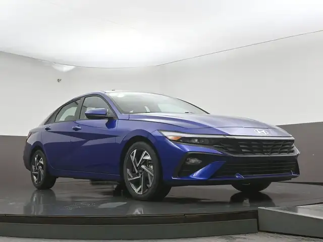 2025 Hyundai Elantra PREFERRED BACKUP CAMERA HEATED SEATS & MORE - Photo 37