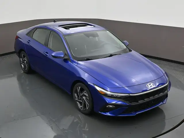 2025 Hyundai Elantra PREFERRED BACKUP CAMERA HEATED SEATS & MORE - Photo 43