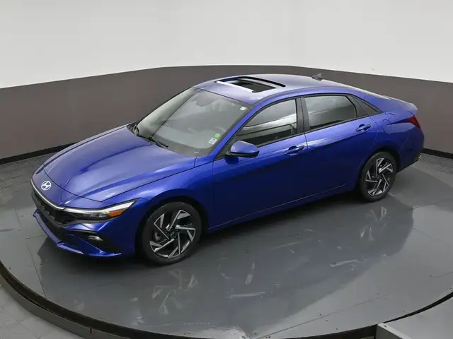 2025 Hyundai Elantra PREFERRED BACKUP CAMERA HEATED SEATS & MORE - Photo 45